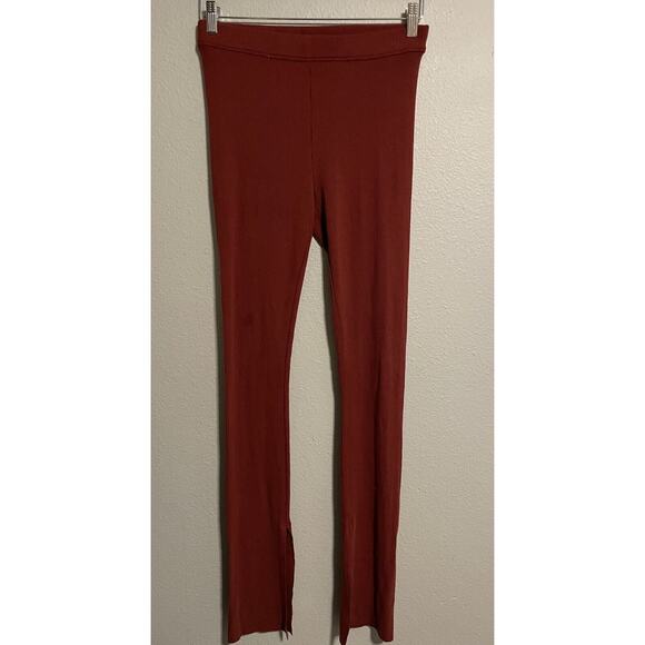 The Range Womens Mass Rib Slit Leggings Medium Burgundy Stretch Pull On READ - Picture 1 of 9